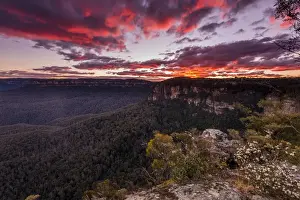 Sunset over Jamison Valley