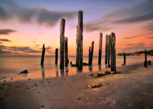 Photo Art Prints: Sunset on pier ruins