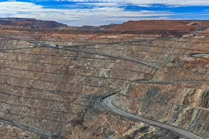 Super Pit Open Cut Gold Mine - Kalgoorlie, Western Australia Super Pit Open Cut Gold Mine - Kalgoorlie, Western Australia