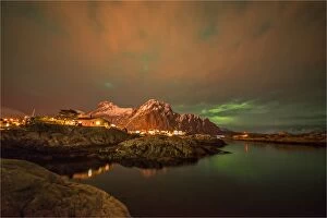 Aurora Borealis Collection: Svolvaer at Night
