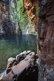 Images Dated 31st October 2019: Swimming Hole at the End of Emma Gorge