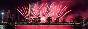 Images Dated 18th January 2021: Vibrant multi coloured fireworks display over the Swan river, Perth - Western Australia