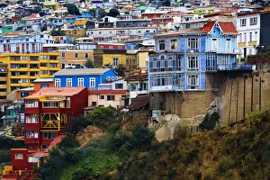 Chile Prints: View Of Cerro Artilleria & Casa Artiller'a N 156, Valpara'so, Chile, South America