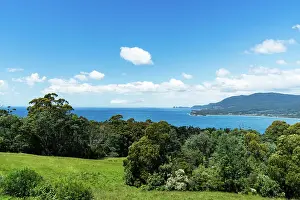 Discover Tasmania's Coastal Charms: View over Pirates Bay, Eaglehawk Neck, Tasmania