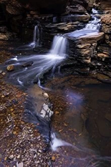 Images Dated 5th January 2014: Waterfall Karijini National Park