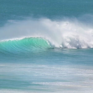 Images Dated 1st January 2014: Wave beauty