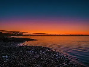 Images Dated 4th October 2022: Western-port dawn light, San Remo, Bass Coast, Victoria, Australia