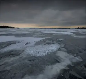 Images Dated 29th January 2017: Winter scene on the coastline of the Baltic sea near Ranea, Lapland, Sweden