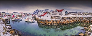 A winter scene at Henningsvaer harbour, Lofoten Peninsular, arctic circle of Norway A winter scene at Henningsvaer harbour, Lofoten Peninsular, arctic circle of Norway
