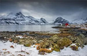 Images Dated 23rd February 2014: A winter scene, Lofoten peninsular, Arctic circle, Norway