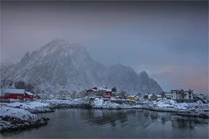 Images Dated 19th February 2014: A winter scene in Svelvaar, Lofoten Peninsular, Norway