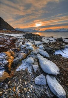 Images Dated 21st February 2014: The Winter Wonderland of the Lofoten Peninsular, Arctic circle, Norway