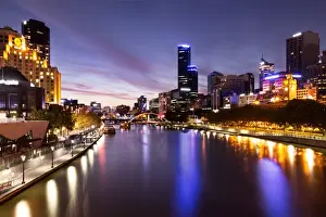 Yarra River Prints: Yarra illuminated